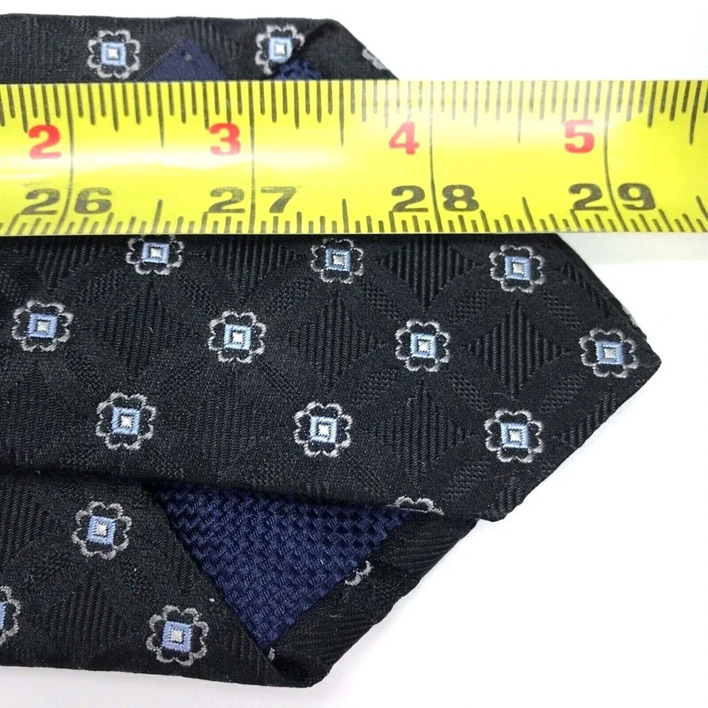 Daniel Cremieux Tie Black Blue Gray 100% Silk Geometric Men's Necktie 3.75